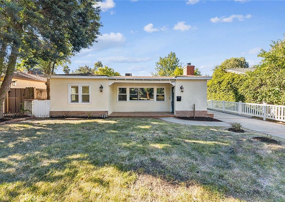 1st image of 5031 Alhama Dr