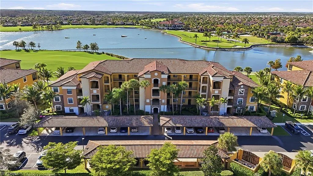 Bonita National Golf And Country Club — Photo 1