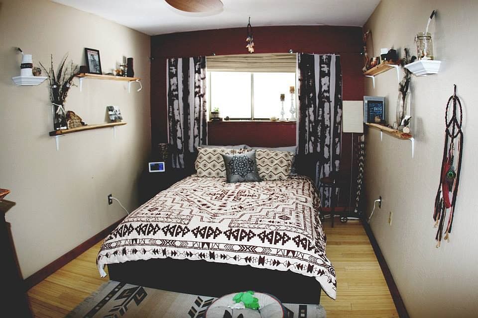 22215 Willow St, Floriston, CA 96111 Zillow