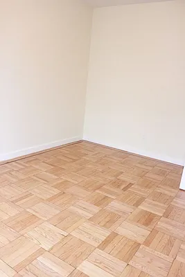 Rented by MTY Group, Inc | media 12