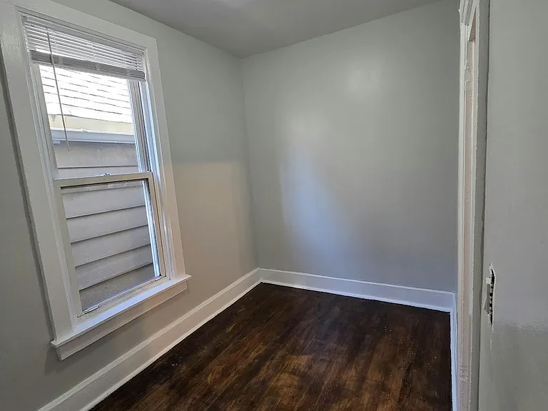 Bedroom #1