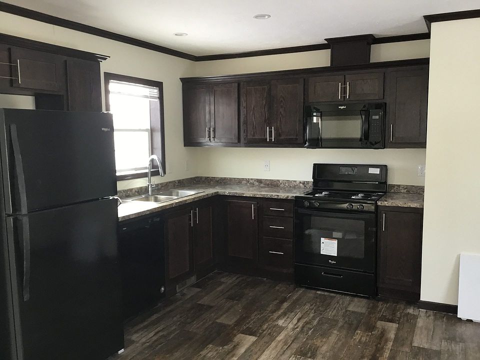 1st image of 2 Sharon Dr #156