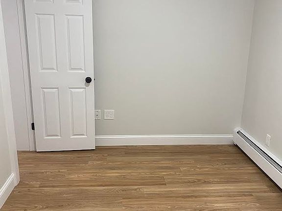 5th image of 1462 Commonwealth Ave #1