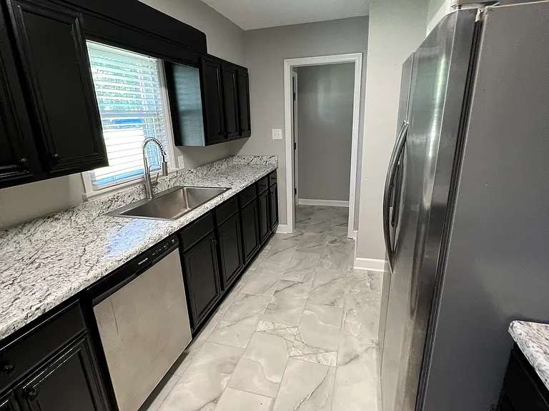5001 Newhaven Ave — Photo 10