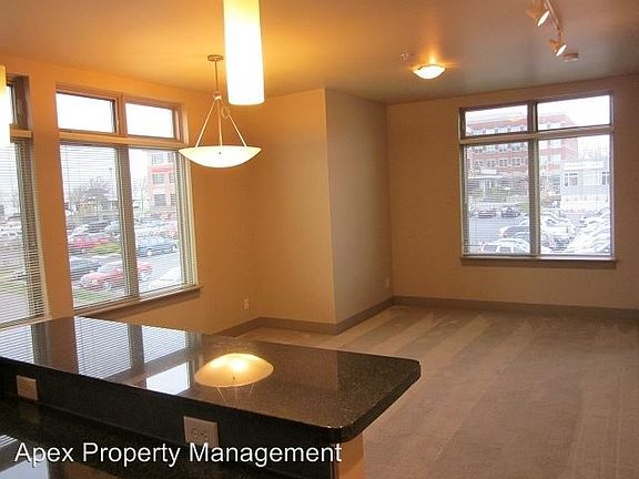 3rd image of 3111 Newmarket St Ste 304