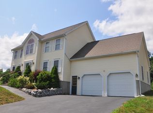 74 Russells Way, Westford, MA 01886