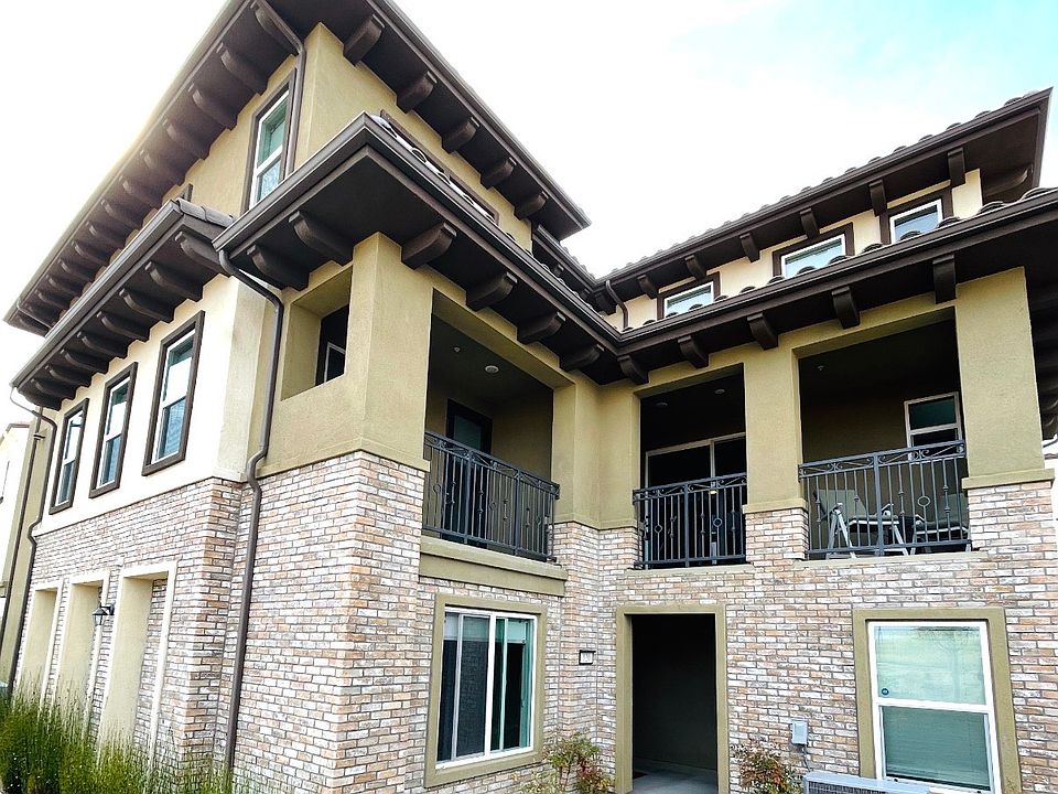 1st image of 13480 Lopelia Meadows Pl #120
