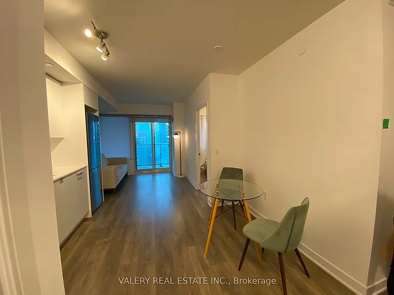 195 Redpath Ave #2205 — Photo 10