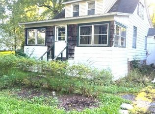 5959 W Lake Rd, Auburn, NY 13021