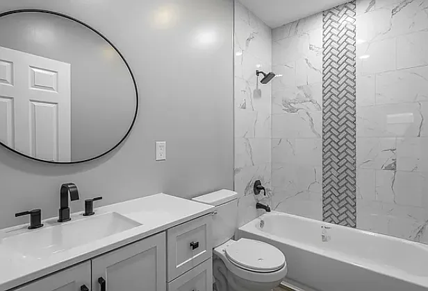 110 Sawyer St — Photo 11