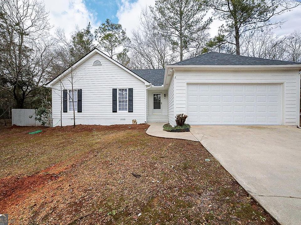 1st image of 590 Brookstone Dr