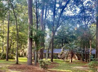 1060 Maplewood Dr, Vidor, TX 77662