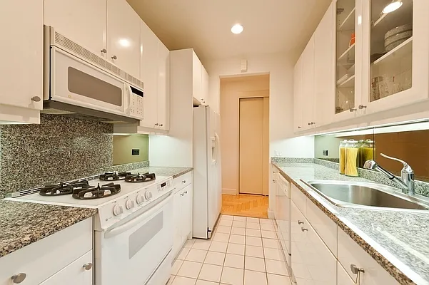 Rented by Owner | media 5