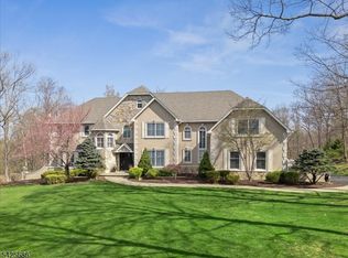 9 Mills Rdg, Sparta, NJ 07871