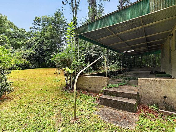 3rd image of 334 Avondale Ave