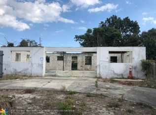 6104 Chipewyan Dr, Lake Worth, FL 33462