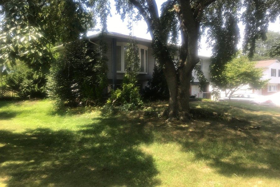 2nd image of 15 Haines Mill Rd