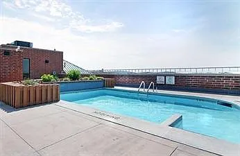2 bed, 879 sqft, $3,400 — Photo 2