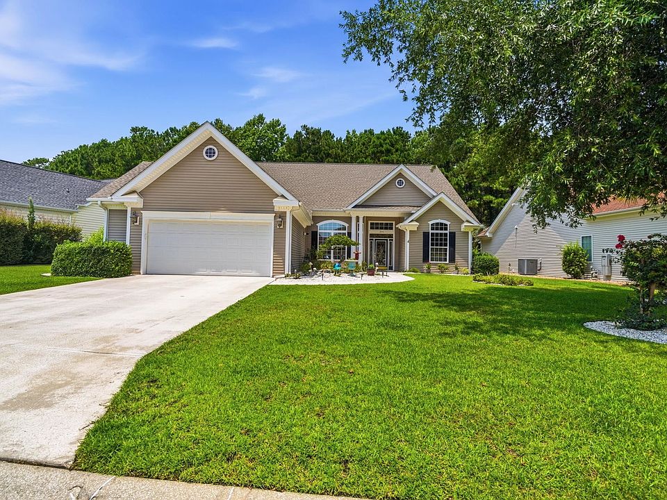 1st image of 230 Willow Bay Dr.