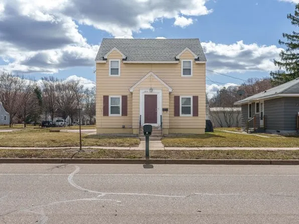 1005 Vine St, Eau Claire, WI 54703