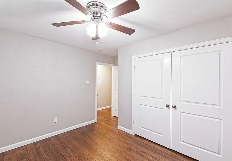 304 S Grove Rd — Photo 21