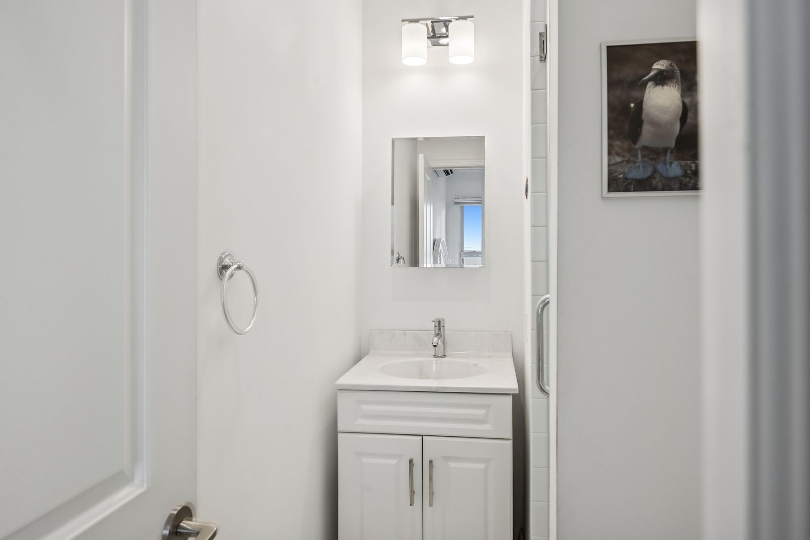  Half bathroom (with shower access),