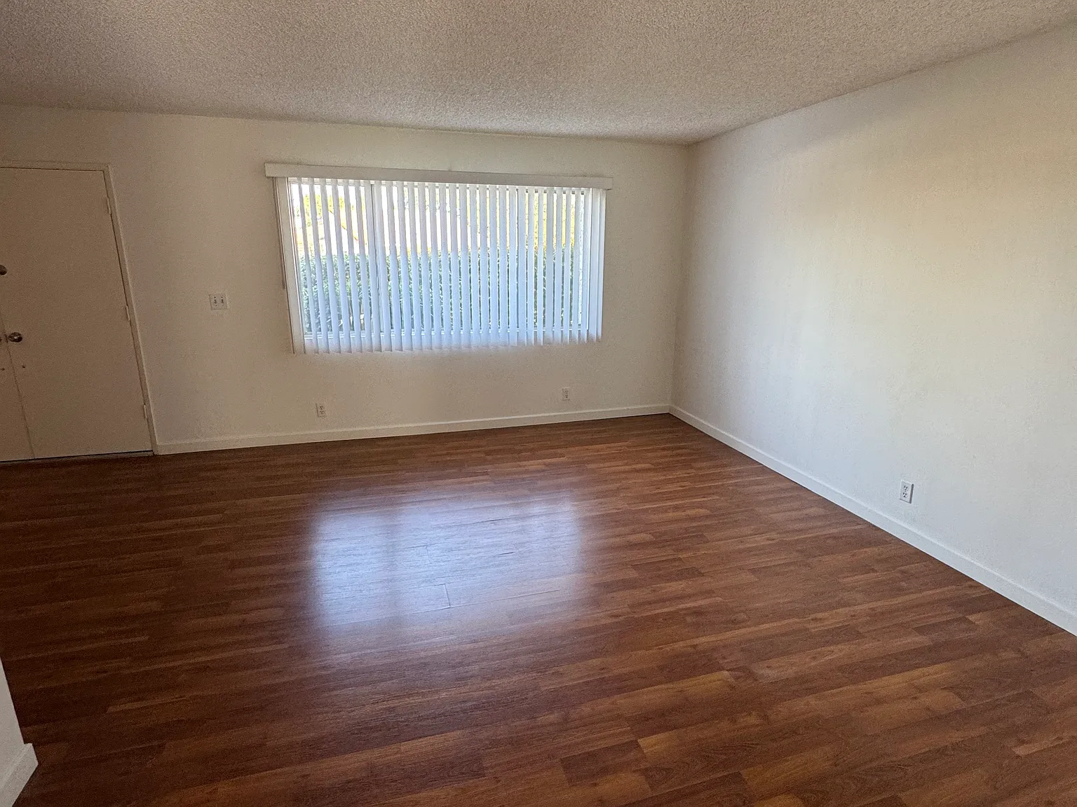 240 Green Heath Pl — Photo 4