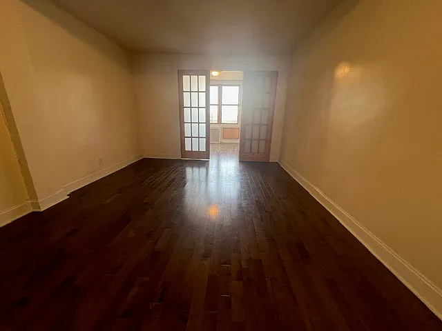 390 E 21st St #4D — Photo 7