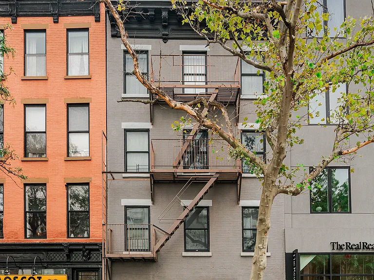 161 Court St #4 — Photo 15