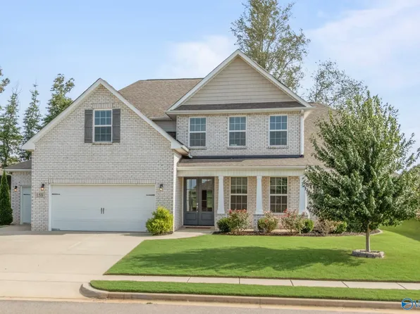 159 Slade Thomas Dr, Meridianville, AL 35759