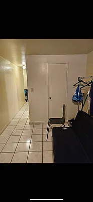 Rented by City Connections Realty | media 2