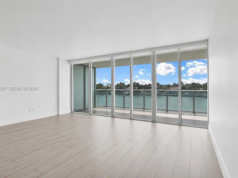 6620 Indian Creek Dr #310 — Photo 4