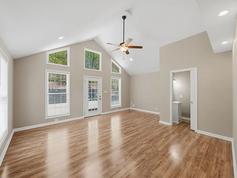 1838 Pipers Ridge Cir NW — Photo 5