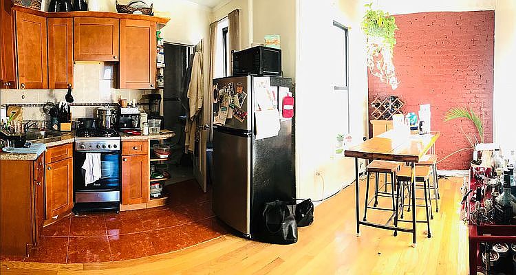 2nd image of 152 29th St APT 2A