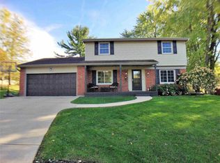 703 Larkfield Cir, Rockford, IL 61107