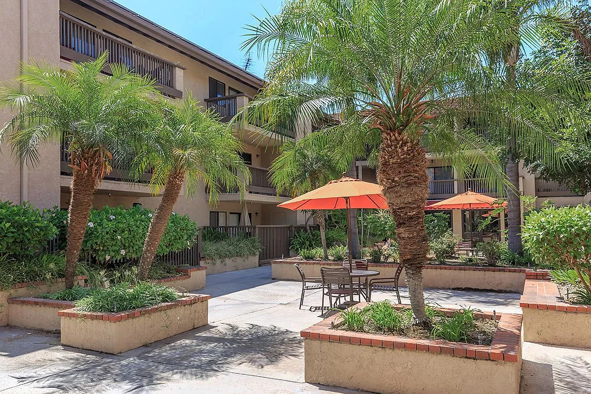 Acaciawood Village Senior Apartment Homes — Photo 2
