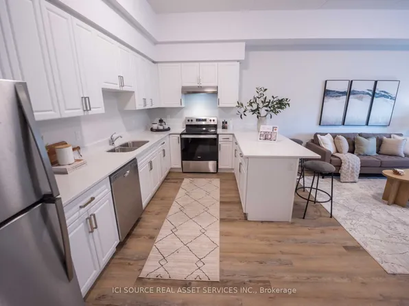 785 Southdale Rd W, London, ON N6P 1M7