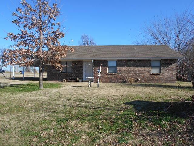 1st image of 106 N Carney