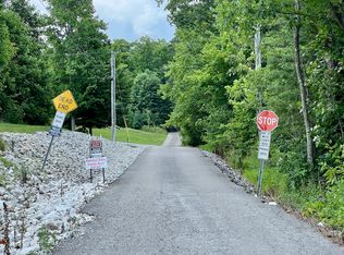 2207 S County Line Rd, Henryville, IN 47126