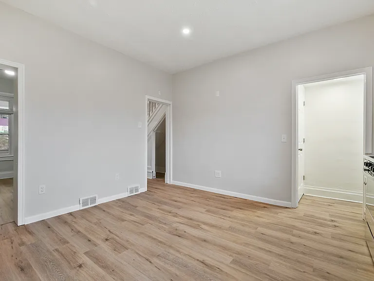 134 Wynoka St — Photo 11