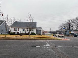 322 Lake Ave, Hamilton, NJ 08610