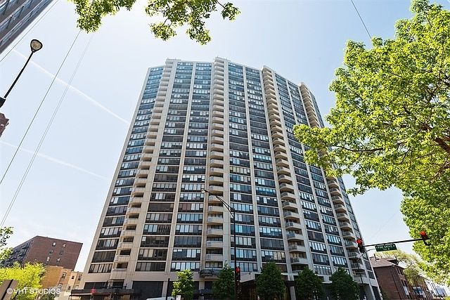 1st image of 3930 N Pine Grove Ave APT 706