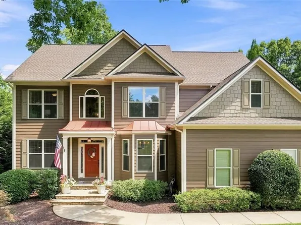 5660 Chestatee Landing Dr, Gainesville, GA 30506