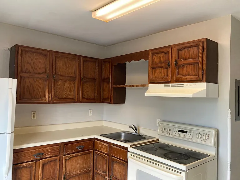 203 Belleview Ave #B — Photo 3