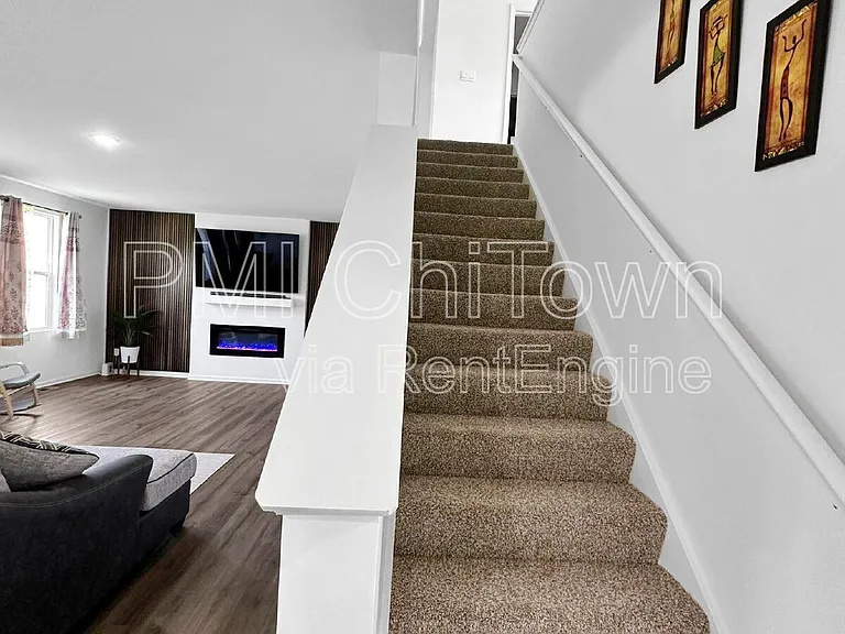 765 Kentshire Cir — Photo 13