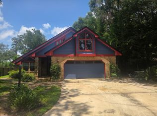 37 Carl Brandt Dr, Shalimar, FL 32579