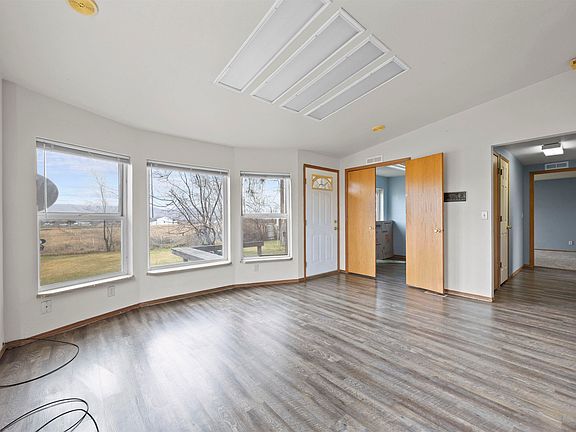 4th image of 7702 N Griffin Rd