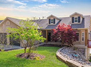 1949 Valley Rd, Osage Beach, MO 65065