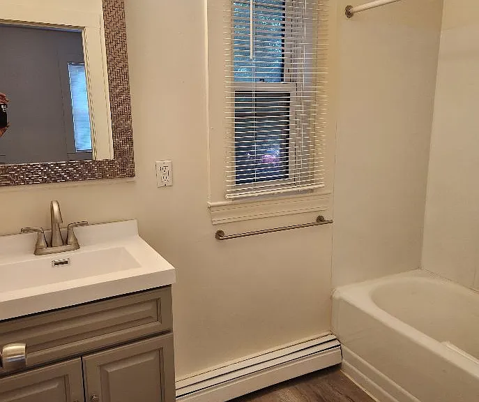 8 Adams Ct — Photo 10