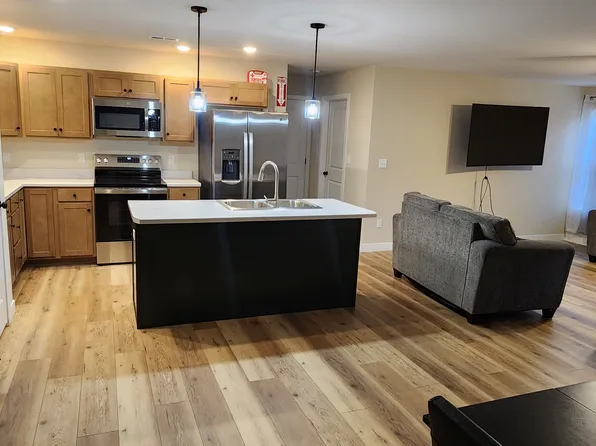 3216 Ravello Dr, Columbia, MO 65202